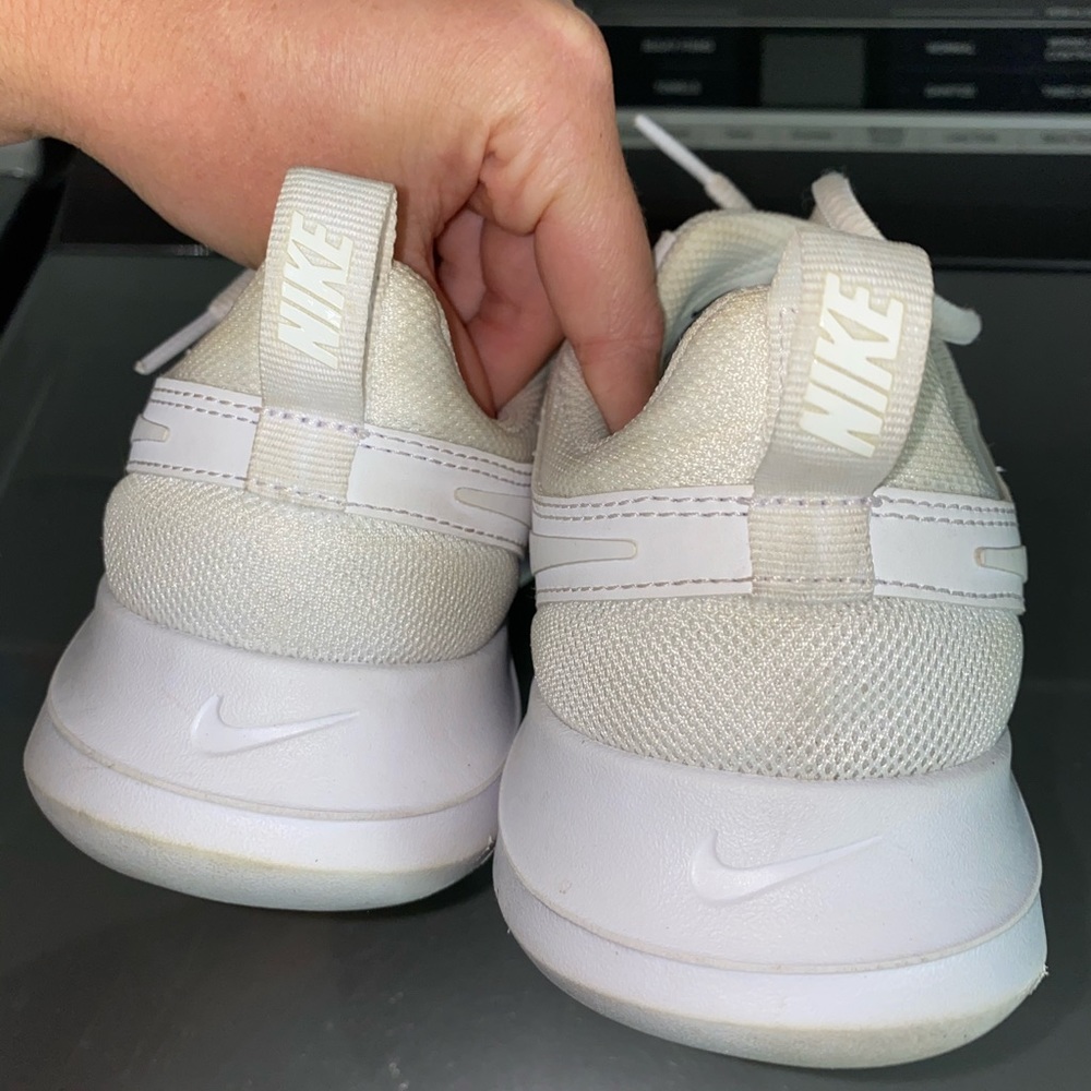 Off White Nike running shoes (W size 9) - Picture 1 of 5
